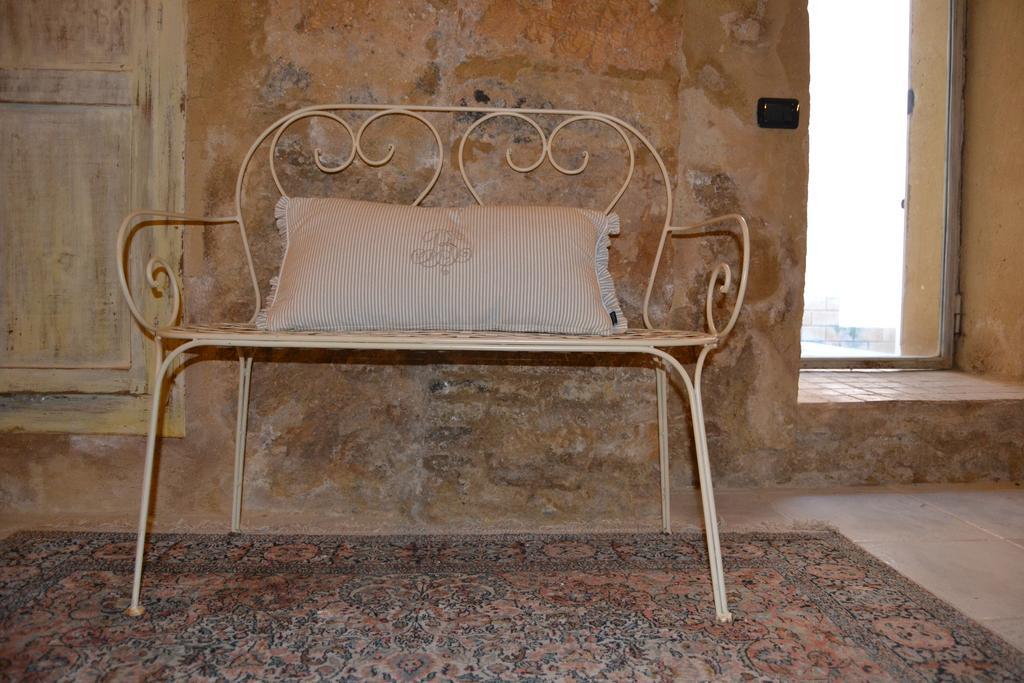 Bed and Breakfast Le Stanze Dello Scirocco Sicily Luxury Agrigento Esterno foto