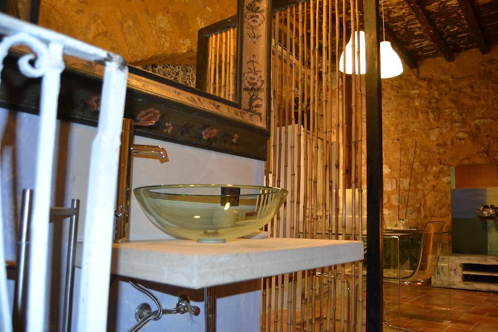 Bed and Breakfast Le Stanze Dello Scirocco Sicily Luxury Agrigento Camera foto